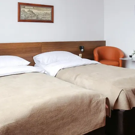 Srbija-free Parking Hotel Beograd