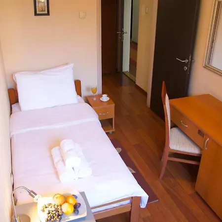 Hotel Srbija-free Parking Beograd