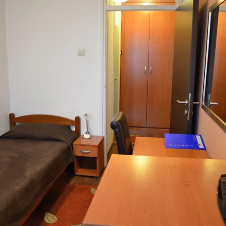 Hotel Srbija-free Parking Belgrado