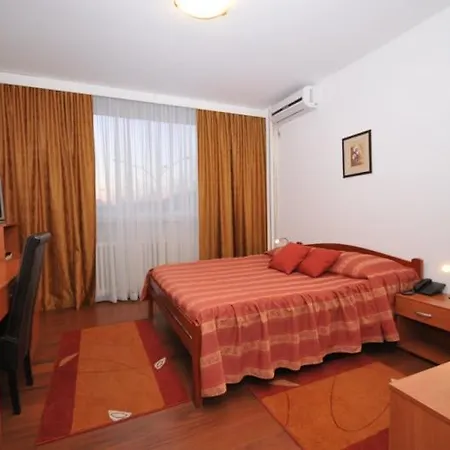 Hotel Srbija-free Parking Beograd