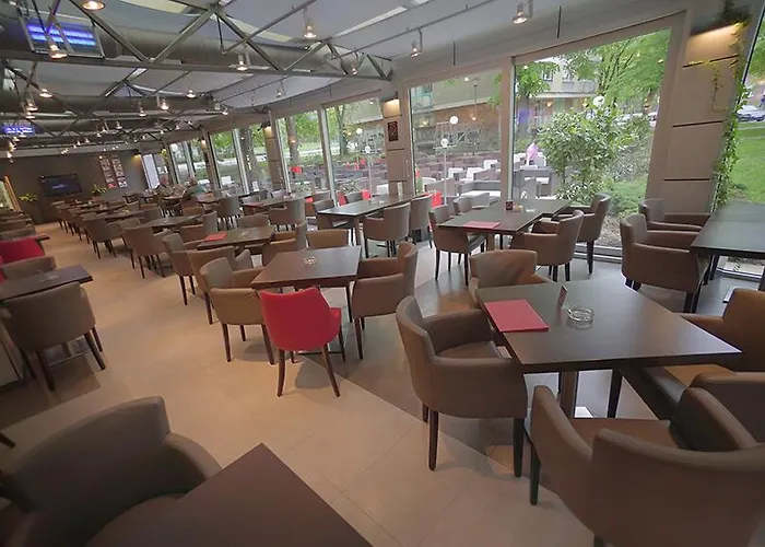 Hotel Srbija-free Parking Belgrade